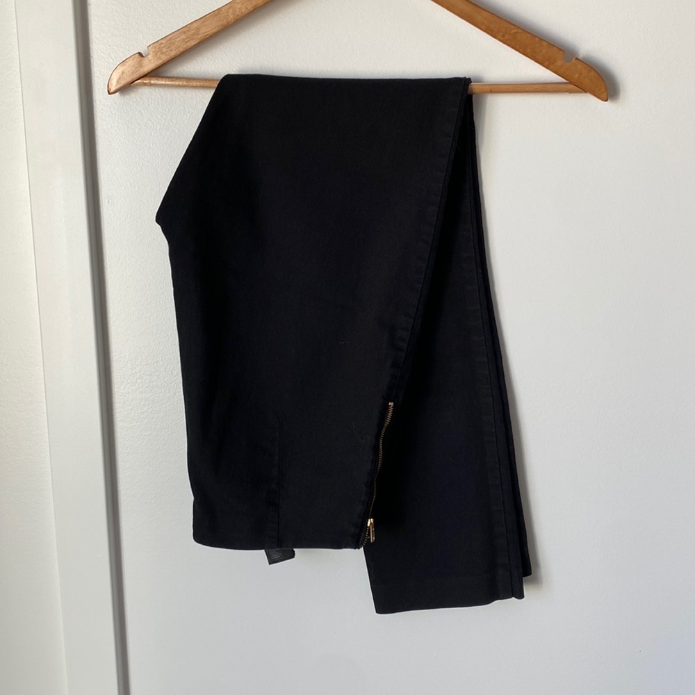 H&M Women’s Plain Jeans